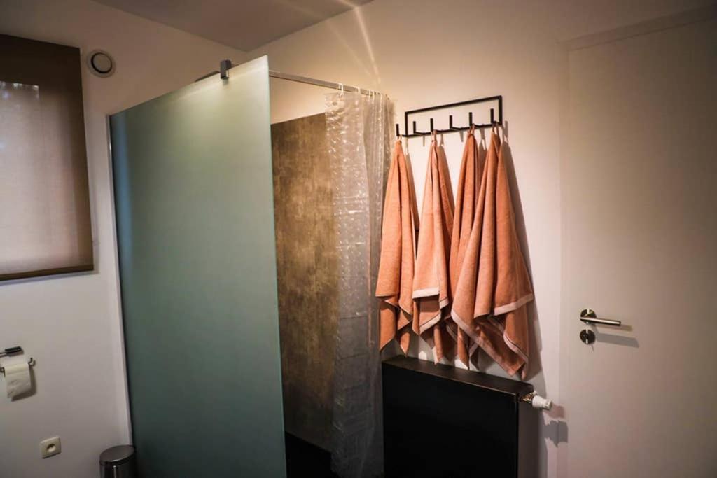 Amazon Corten Marche-en-Famenne Bagian luar foto